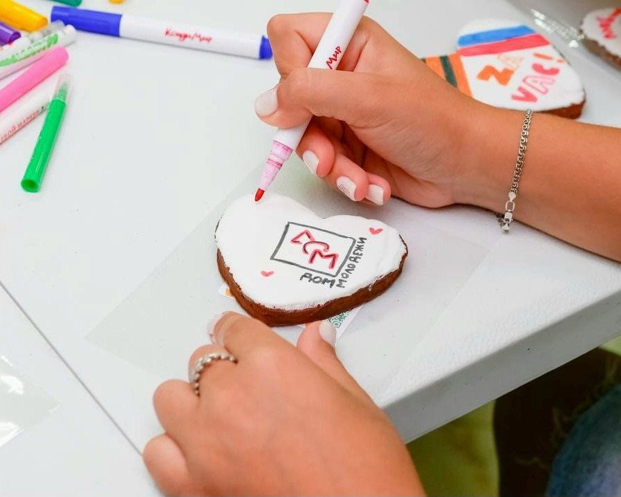 ВМЕСТЕ ЗА ПОБЕДУ. В рамках проекта «Лето с пользой» каждый четверг — ZOV молодежи каждый четверг! В Ресурсном центре... ВМЕСТЕ ЗА ПОБЕДУ. В рамках проекта «Лето с пользой» каждый четверг — ZOV молодежи каждый четверг! В Ресурсном центре...