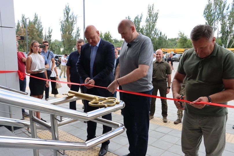 ДНР. В Мариуполе открылся новый железнодорожный вокзал Из-за активных боевых действий здание Мариупольского... ДНР. В Мариуполе открылся новый железнодорожный вокзал Из-за активных боевых действий здание Мариупольского...