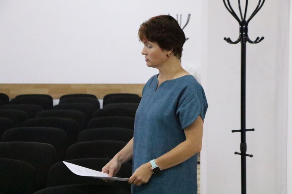 Ольга Урайкина: Под председательством Михаила Колкунова - заместителя Председателя Бахчисарайского районного совета прошло... Ольга Урайкина: Под председательством Михаила Колкунова - заместителя Председателя Бахчисарайского районного совета прошло...