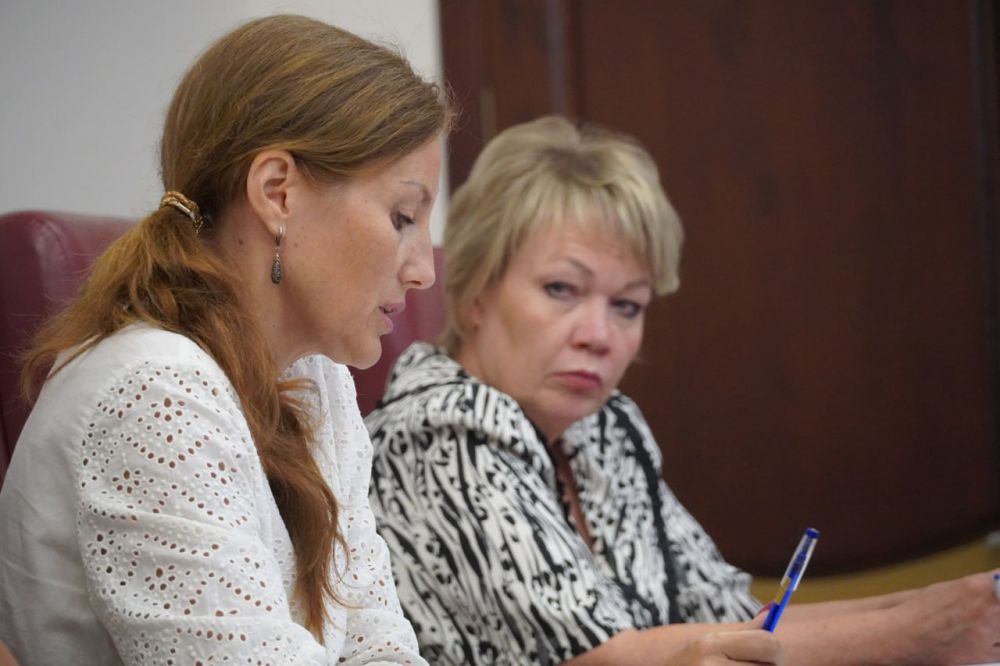 #городские_новости. И. о. главы администрации Олег КАТОРГИН провел аппаратное совещание по актуальным вопросам. В рабочей... #городские_новости. И. о. главы администрации Олег КАТОРГИН провел аппаратное совещание по актуальным вопросам. В рабочей...