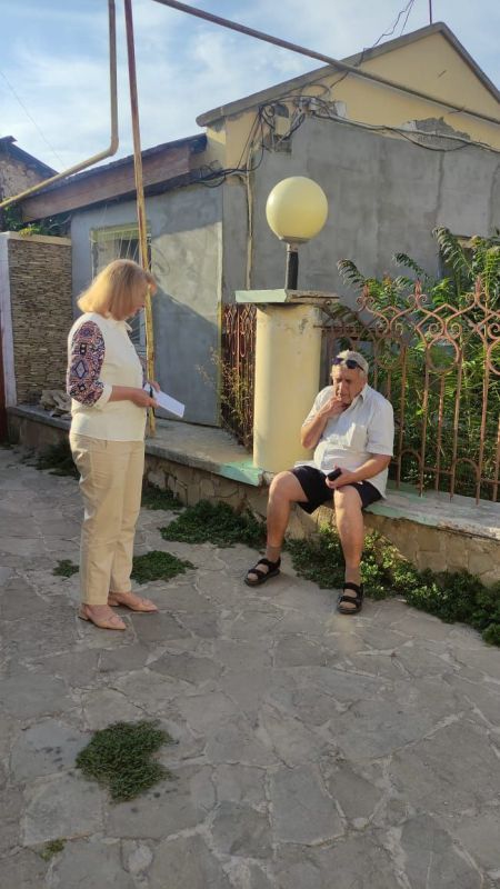 Эммилия Леонова: Сегодняшний вечер посвятила обходу частного сектора Старой части города Эммилия Леонова: Сегодняшний вечер посвятила обходу частного сектора Старой части города