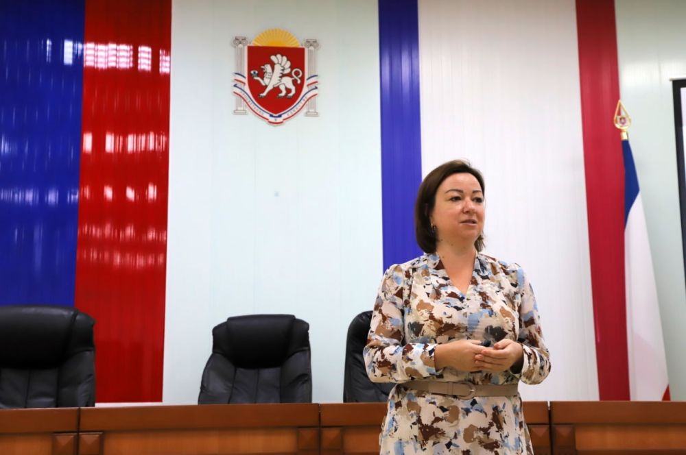 Людмила Пучкова: Под моим председательством, при участии сотрудников администрации и глав сельских поселений состоялось аппаратное совещание Людмила Пучкова: Под моим председательством, при участии сотрудников администрации и глав сельских поселений состоялось аппаратное совещание