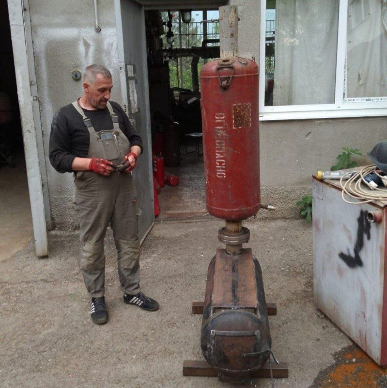 Из Ялты с любовью: отправляем помощь нашим защитникам на Донецкое и Луганское направления Из Ялты с любовью: отправляем помощь нашим защитникам на Донецкое и Луганское направления