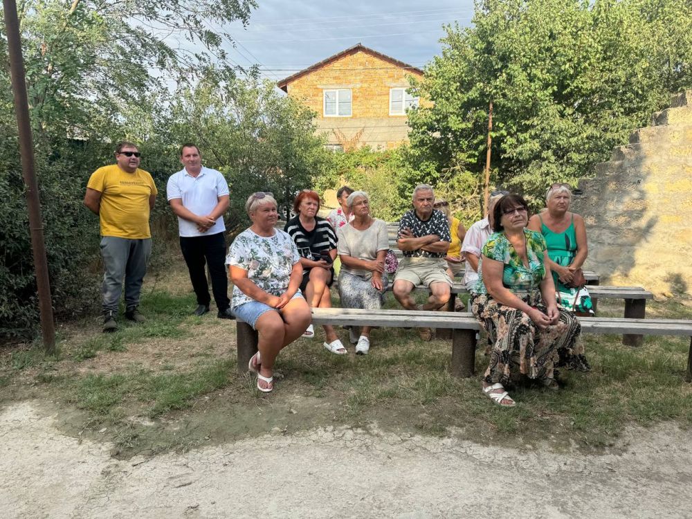 Александр Дудинов: Продолжаю встречи с жителями Черноморского района Александр Дудинов: Продолжаю встречи с жителями Черноморского района