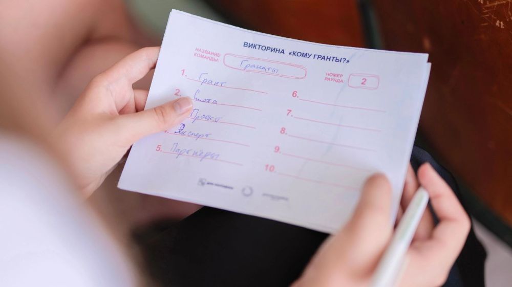 МОЛОДЁЖЬ, ДЕЙСТВУЙТЕ!. Четверг посвятили выездам в муниципальные образования в рамках проекта «Лето с пользой»! Сегодня... МОЛОДЁЖЬ, ДЕЙСТВУЙТЕ!. Четверг посвятили выездам в муниципальные образования в рамках проекта «Лето с пользой»! Сегодня...