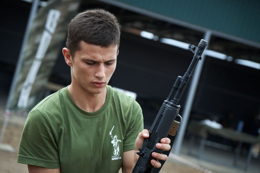 Валентина Лаврик: Крымские школьники заняли 2 место в окружном этапе военно-патриотической игры «Зарница 2.0» Южного федерального округа Валентина Лаврик: Крымские школьники заняли 2 место в окружном этапе военно-патриотической игры «Зарница 2.0» Южного федерального округа