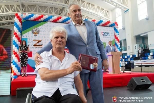 Ко Дню физкультурника крымские спортивные федерации получили парламентские гранты в размере 500 тысяч каждый Ко Дню физкультурника крымские спортивные федерации получили парламентские гранты в размере 500 тысяч каждый