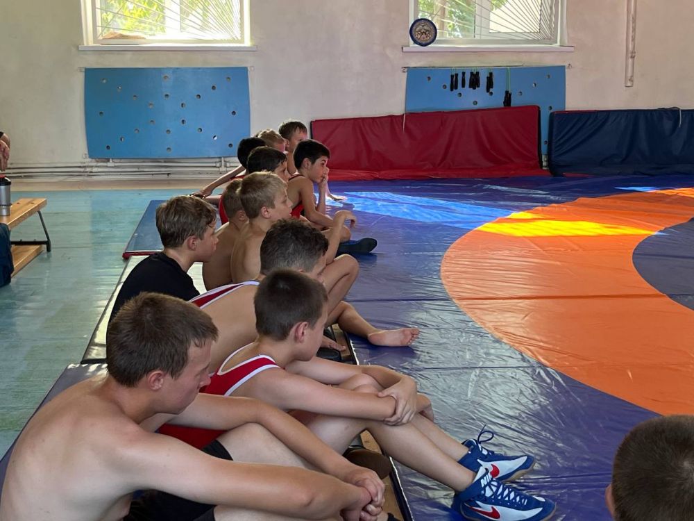 Игорь Ивин: Сегодня спорт всё больше покоряет сердца джанкойцев и становится неотъемлемой частью их жизни Игорь Ивин: Сегодня спорт всё больше покоряет сердца джанкойцев и становится неотъемлемой частью их жизни