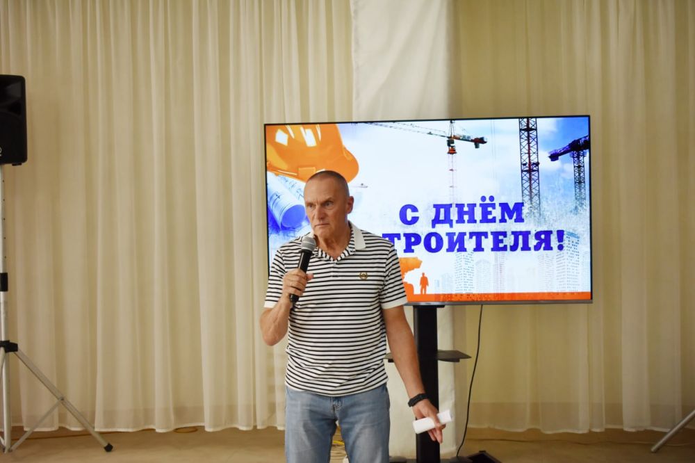 Галина Огнёва: Сегодня, в преддверии Дня строителя, в Доме творчества "Подмосковье" состоялось торжественное мероприятие, в... Галина Огнёва: Сегодня, в преддверии Дня строителя, в Доме творчества "Подмосковье" состоялось торжественное мероприятие, в...