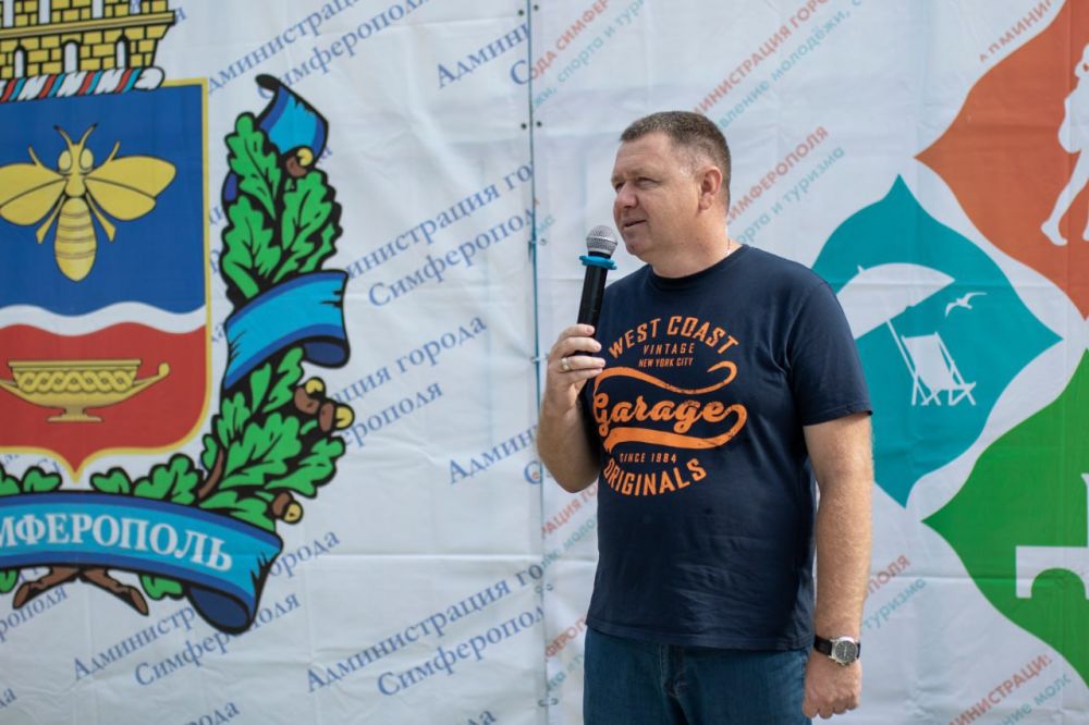 Михаил Афанасьев: Симферополь отмечает День физкультурника Михаил Афанасьев: Симферополь отмечает День физкультурника