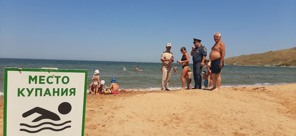 Лето, солнце и вода - безопасные друзья Лето, солнце и вода - безопасные друзья