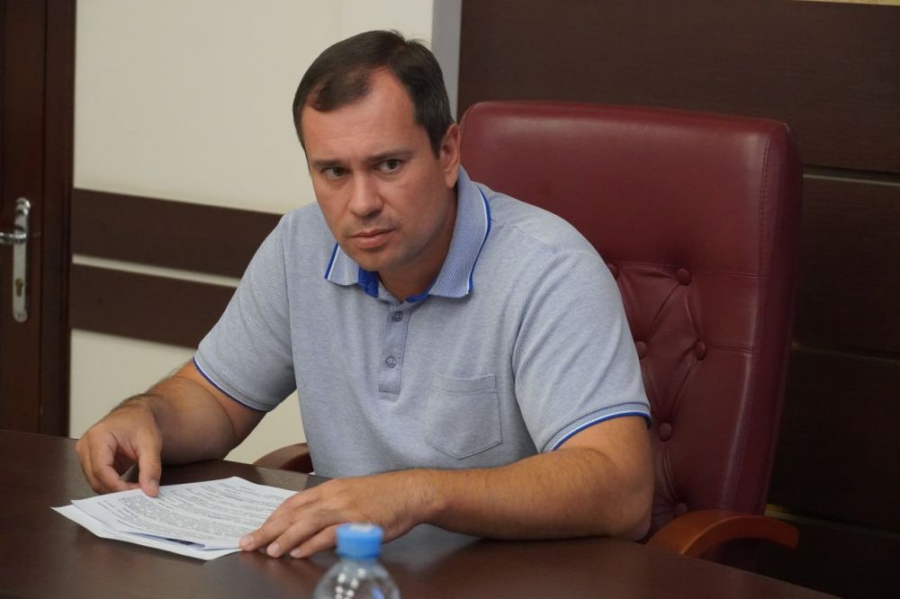 #городские_новости. Рабочая неделя в администрации Керчи началась с аппаратного совещания с заместителями главы... #городские_новости. Рабочая неделя в администрации Керчи началась с аппаратного совещания с заместителями главы...