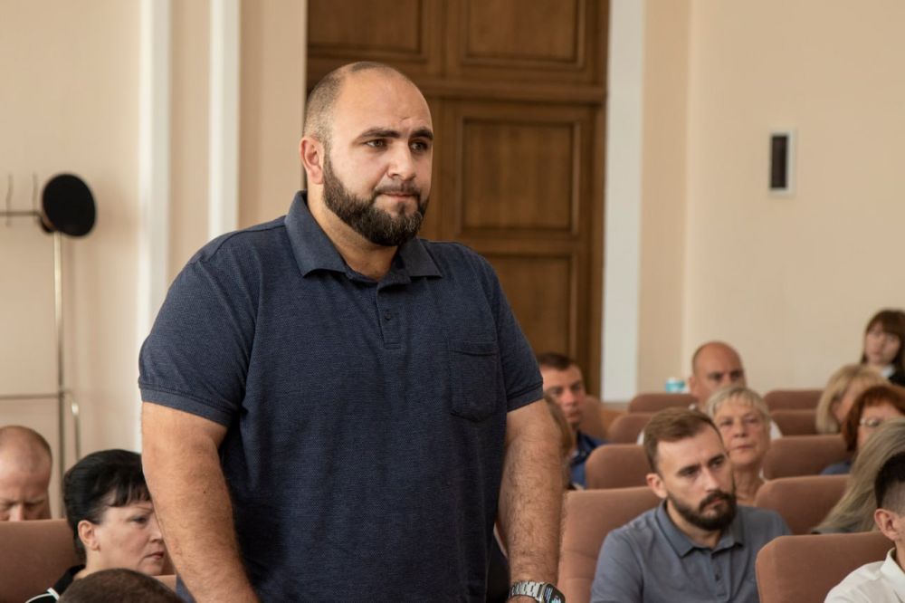В Симферополе состоялось оперативно-хозяйственное совещание, в ходе которого руководители структурных подразделений отчитались о проделанной работе В Симферополе состоялось оперативно-хозяйственное совещание, в ходе которого руководители структурных подразделений отчитались о проделанной работе