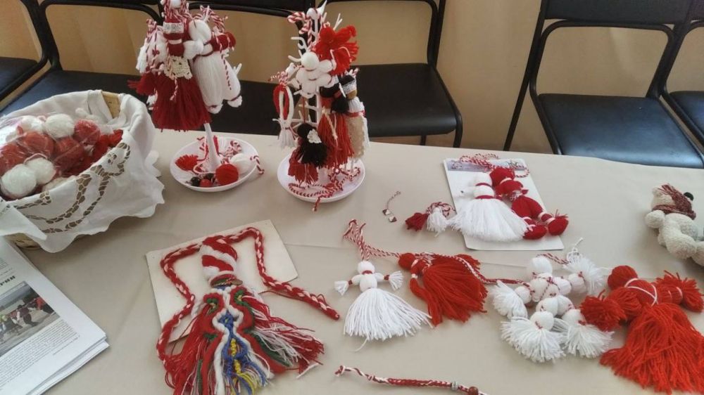 Крымские болгары посетили межнациональный лагерь «Крым собирает друзей» Крымские болгары посетили межнациональный лагерь «Крым собирает друзей»