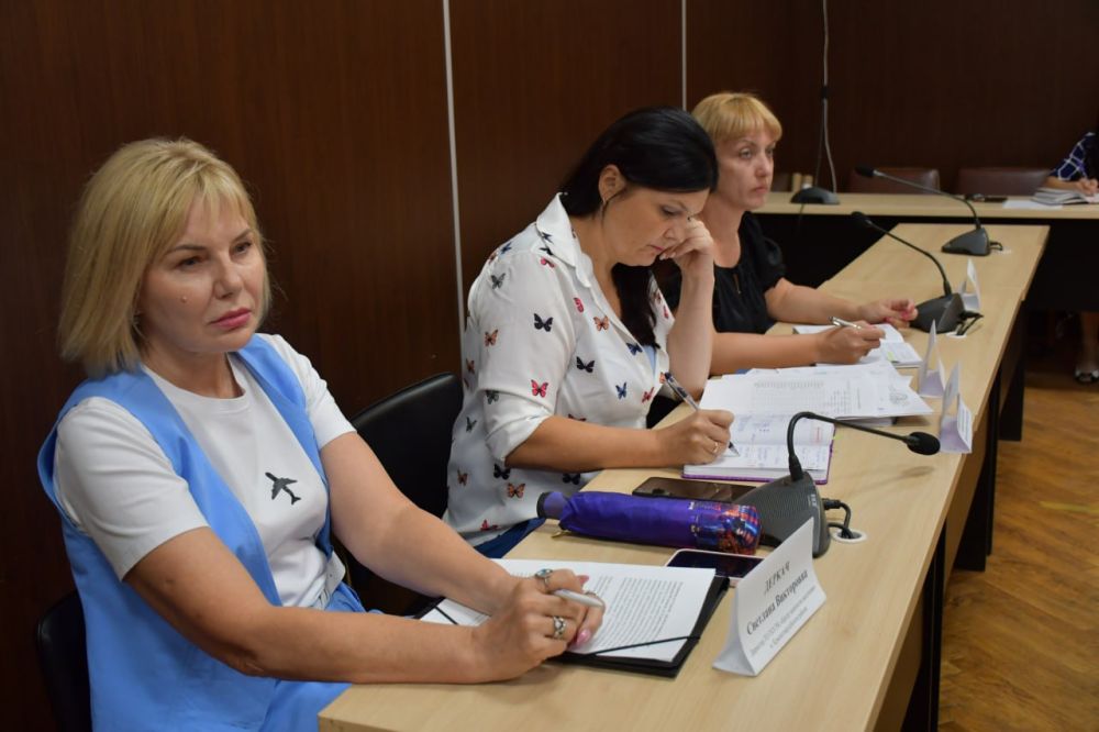 Благоустройство, трудоустройство, пожарную безопасность, вопросы агропромышленного комплекса обсудили на расширенном аппаратном совещании Благоустройство, трудоустройство, пожарную безопасность, вопросы агропромышленного комплекса обсудили на расширенном аппаратном совещании