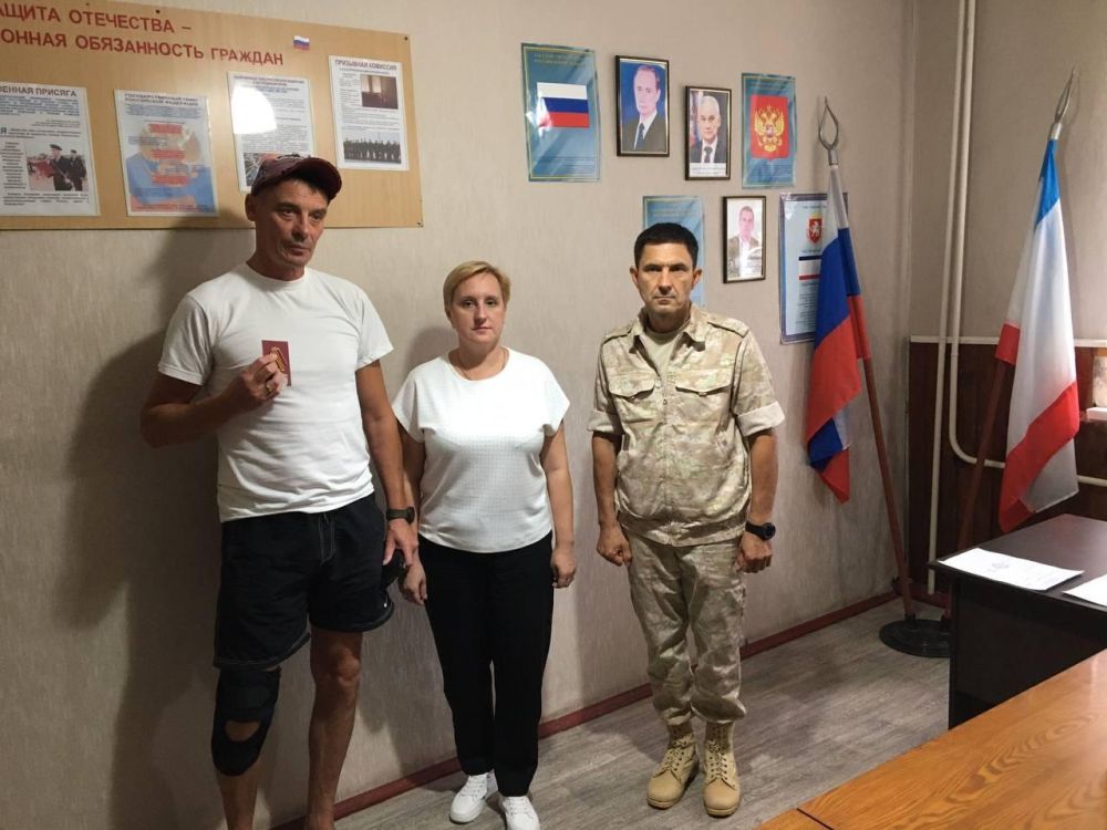 «За героический подвиг Указом Президента РФ Вадим Алексеевич награжден медалью «За храбрость» II степени «За героический подвиг Указом Президента РФ Вадим Алексеевич награжден медалью «За храбрость» II степени