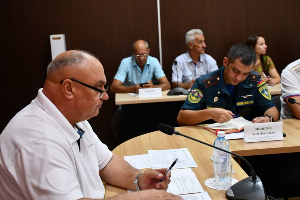 Благоустройство, трудоустройство, пожарную безопасность, вопросы агропромышленного комплекса обсудили на расширенном аппаратном совещании Благоустройство, трудоустройство, пожарную безопасность, вопросы агропромышленного комплекса обсудили на расширенном аппаратном совещании