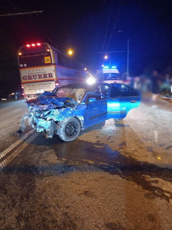 Под Симферополем в ДТП с двумя авто пострадали три человека Под Симферополем в ДТП с двумя авто пострадали три человека