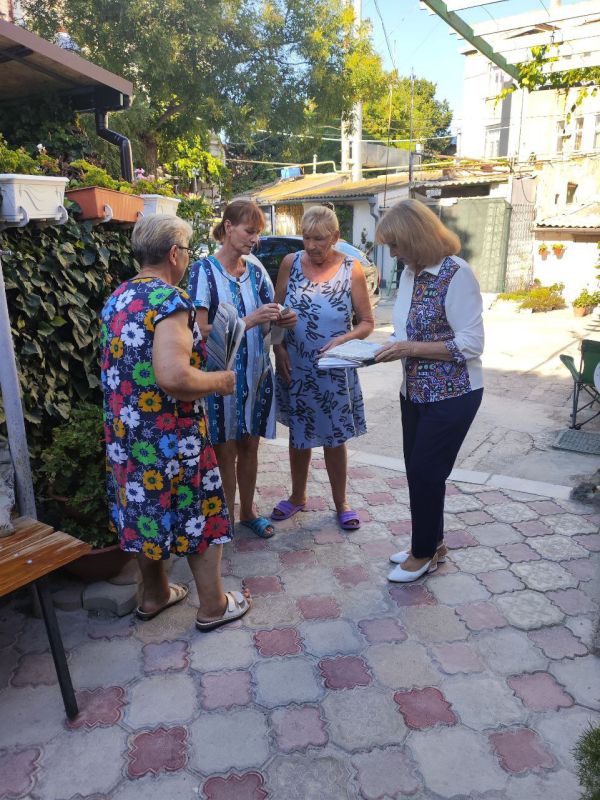 Эммилия Леонова: Продолжаю обходы частного сектора исторической части города Эммилия Леонова: Продолжаю обходы частного сектора исторической части города
