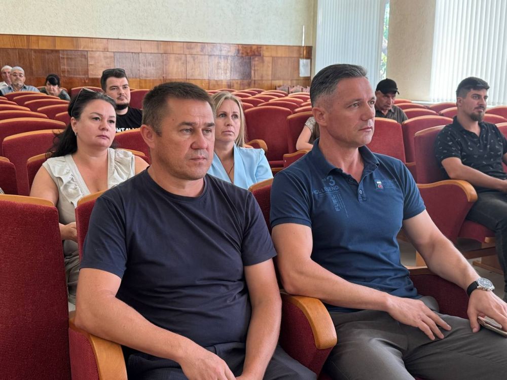 Александр Дудинов: После воссоединения Крыма с Россией полуостров называют «большой стройкой» Александр Дудинов: После воссоединения Крыма с Россией полуостров называют «большой стройкой»