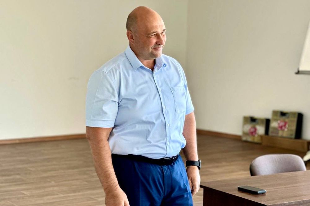 Владимир Немцев: Сегодня встретился с сотрудниками предприятия «Царь хлеб» Владимир Немцев: Сегодня встретился с сотрудниками предприятия «Царь хлеб»