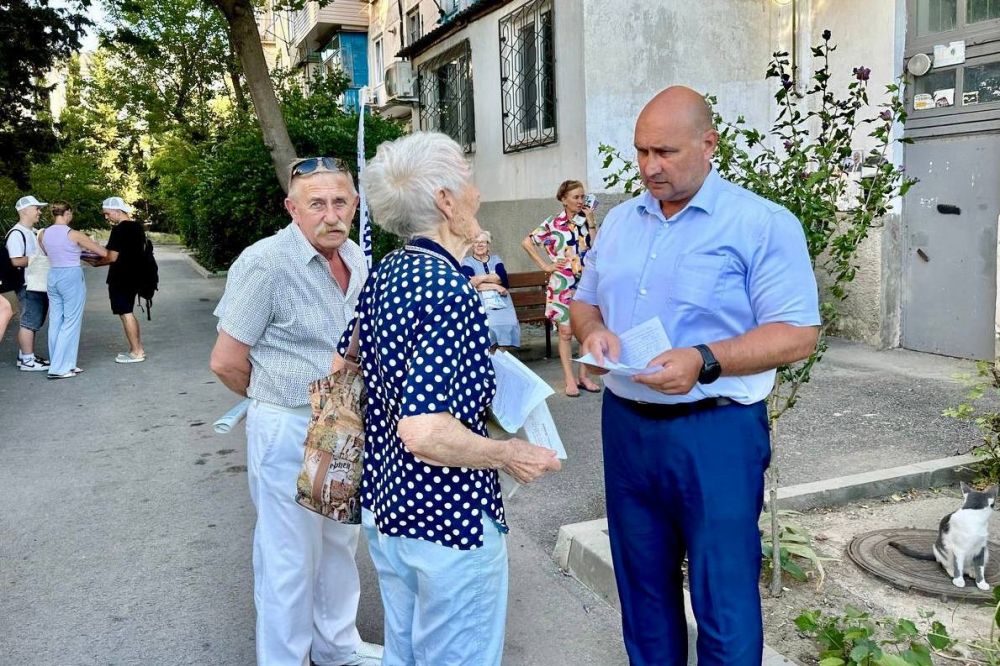Владимир Немцев: Встретился с жителями домов по улицам Гавена и Ефремова, чтобы обсудить вопросы и предложения по благоустройству дворовых территорий, района и города Владимир Немцев: Встретился с жителями домов по улицам Гавена и Ефремова, чтобы обсудить вопросы и предложения по благоустройству дворовых территорий, района и города
