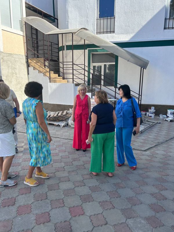 Валентина Лаврик: Провела рабочую поездку в Романовский колледж индустрии гостеприимства Валентина Лаврик: Провела рабочую поездку в Романовский колледж индустрии гостеприимства