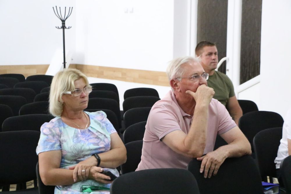 Ольга Урайкина: Состоялось совещание при заместителе председателя Бахчисарайского районного совета, на котором... Ольга Урайкина: Состоялось совещание при заместителе председателя Бахчисарайского районного совета, на котором...