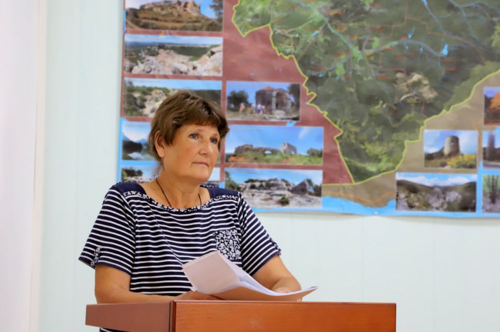 Под председательством первого заместителя главы администрации Бахчисарайского района Анжелики Ястребовой, совместно с главой... Под председательством первого заместителя главы администрации Бахчисарайского района Анжелики Ястребовой, совместно с главой...