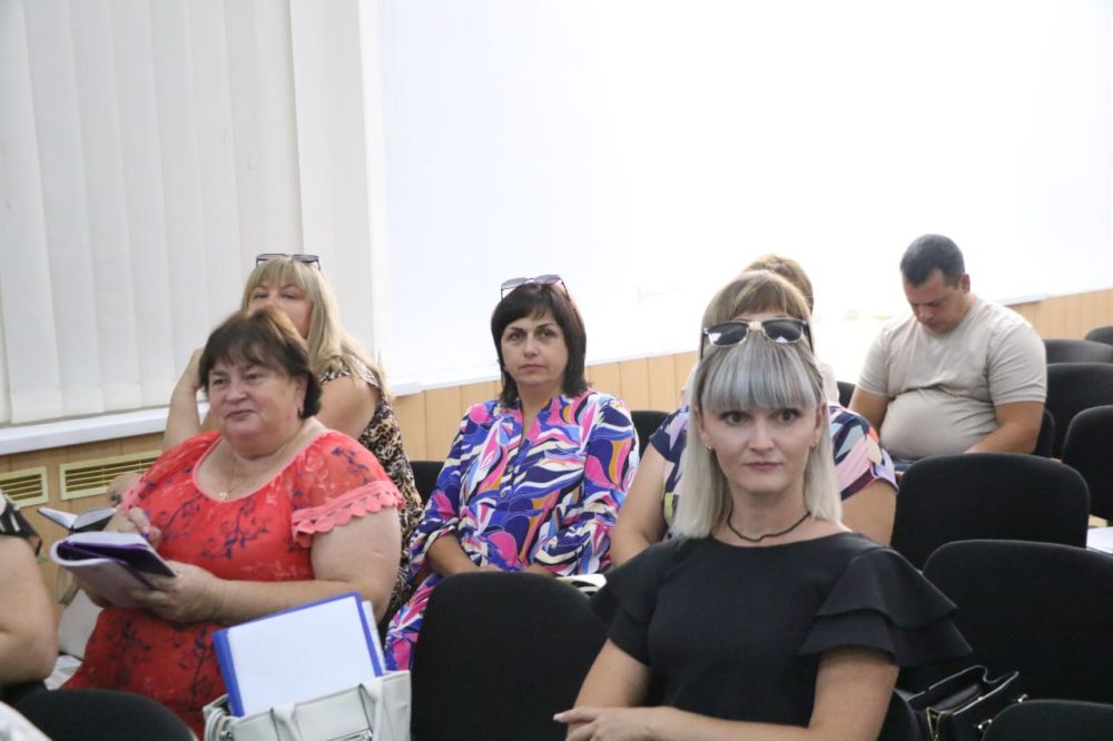 Ольга Урайкина: Состоялось совещание при заместителе председателя Бахчисарайского районного совета, на котором... Ольга Урайкина: Состоялось совещание при заместителе председателя Бахчисарайского районного совета, на котором...