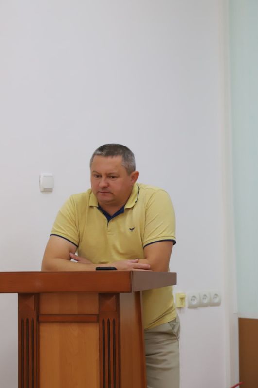 Под председательством первого заместителя главы администрации Бахчисарайского района Анжелики Ястребовой, совместно с главой... Под председательством первого заместителя главы администрации Бахчисарайского района Анжелики Ястребовой, совместно с главой...