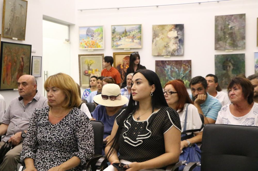 Ольга Урайкина: Сегодня при поддержке Министерства культуры Республики Крым в Мемориальном комплексе памяти жертв депортации... Ольга Урайкина: Сегодня при поддержке Министерства культуры Республики Крым в Мемориальном комплексе памяти жертв депортации...