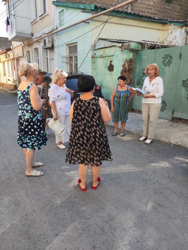 Эммилия Леонова: Продолжаю обходы частного сектора Старой части города Эммилия Леонова: Продолжаю обходы частного сектора Старой части города