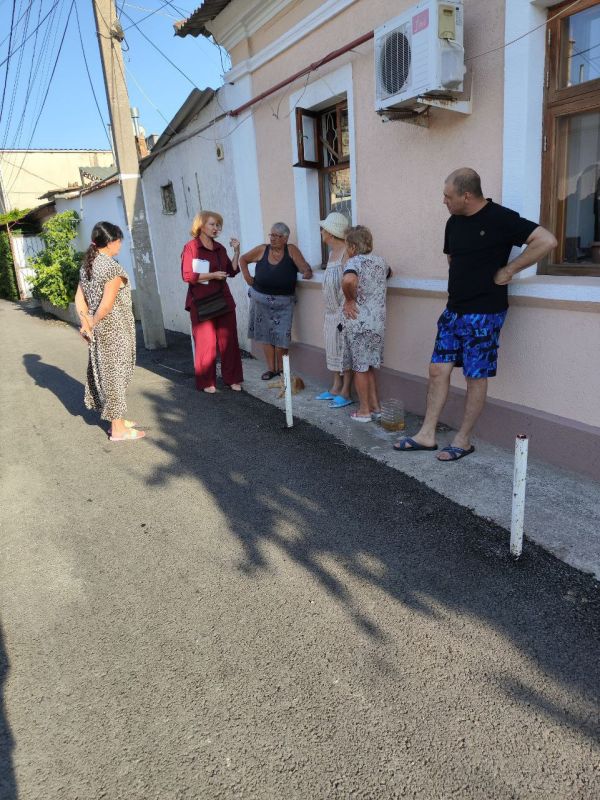 Эммилия Леонова: Продолжаю встречи с жителями частного сектора Старой части города Эммилия Леонова: Продолжаю встречи с жителями частного сектора Старой части города