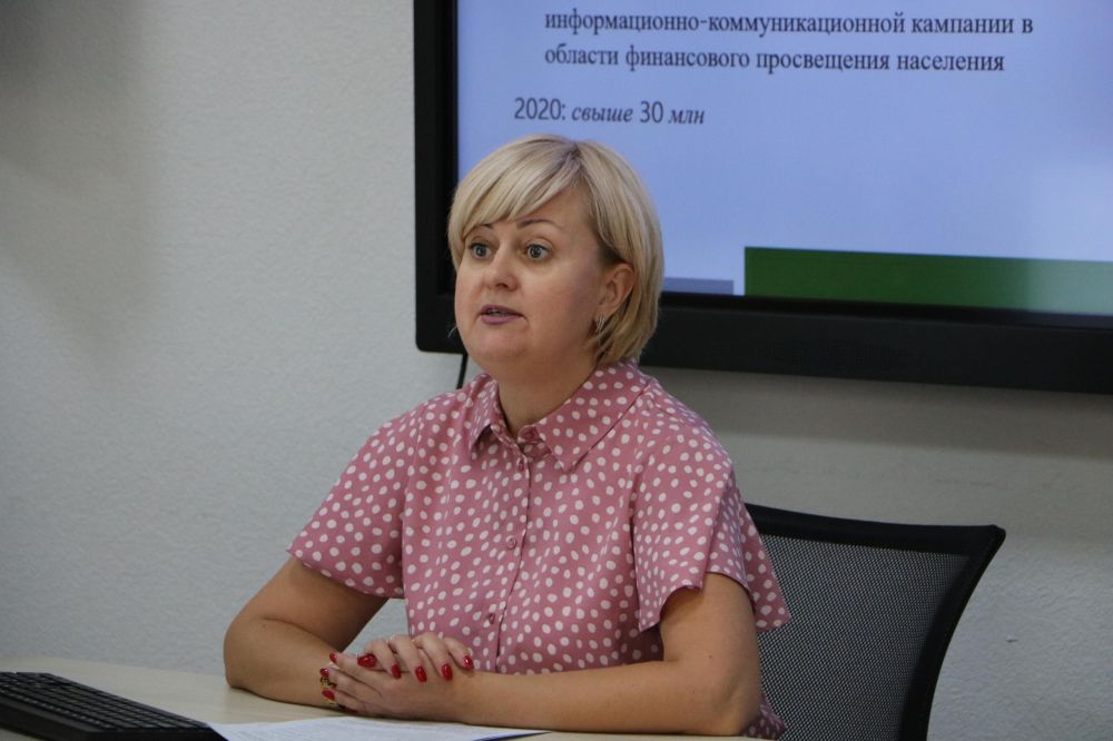В преддверии начала нового учебного года состоялся общереспубликанский семинар, посвящённый особенностям преподавания финансовой грамотности в школах Крыма В преддверии начала нового учебного года состоялся общереспубликанский семинар, посвящённый особенностям преподавания финансовой грамотности в школах Крыма