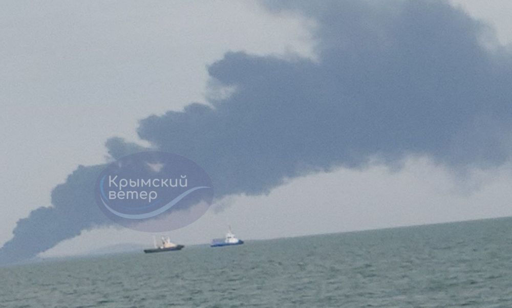СМИ сообщают об ударе ВСУ по порту «Кавказ» на Таманском полуострове — по предварительным данным, был поражен паром с топливом СМИ сообщают об ударе ВСУ по порту «Кавказ» на Таманском полуострове — по предварительным данным, был поражен паром с топливом