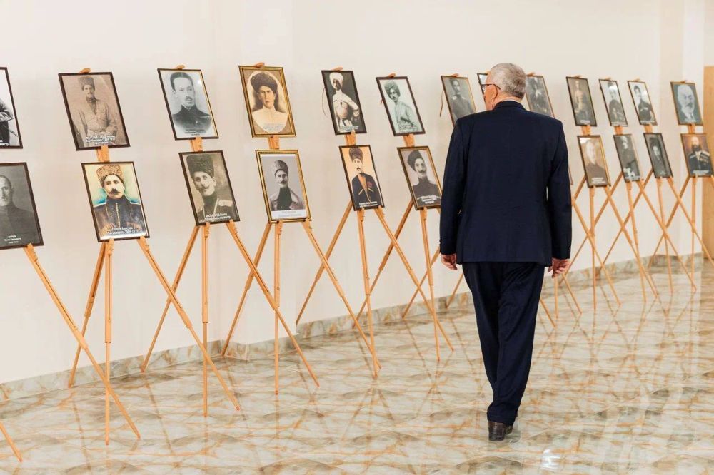 На пленарной сессии Форума «Сообщество» в Магасе Владимир Рогов почтил память Героя России, уроженца Ингушетии Мустафы Бокова На пленарной сессии Форума «Сообщество» в Магасе Владимир Рогов почтил память Героя России, уроженца Ингушетии Мустафы Бокова