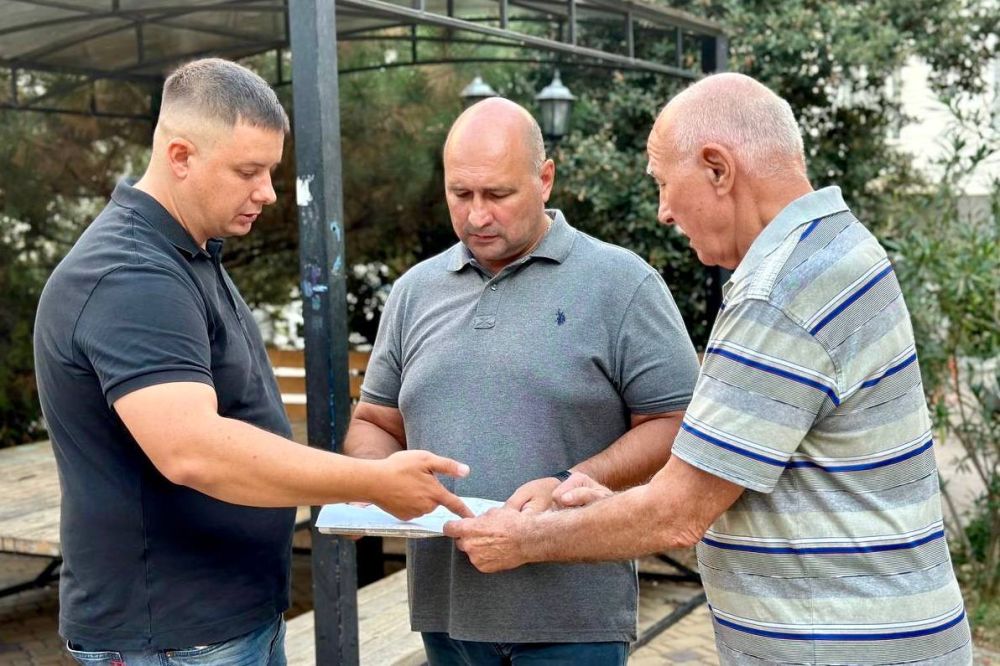 Владимир Немцев: Встретился с жителями улиц Тараса Шевченко и Репина, чтобы обсудить текущие вопросы жильцов многоквартирных домов Владимир Немцев: Встретился с жителями улиц Тараса Шевченко и Репина, чтобы обсудить текущие вопросы жильцов многоквартирных домов