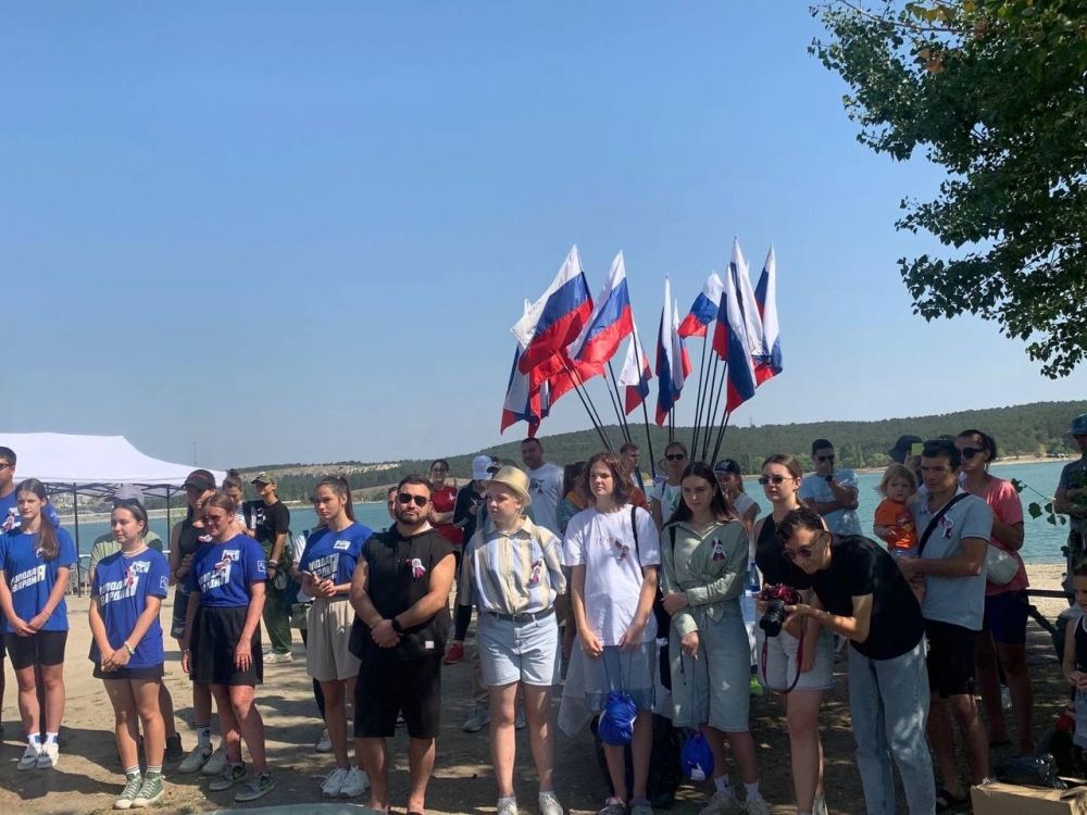 Заместитель министра экологии и природных ресурсов Республики Крым Виктория Щербакова приняла участие в экологической акции «Не просто субботник» на территории, прилегающей к Симферопольскому водохранилищу Заместитель министра экологии и природных ресурсов Республики Крым Виктория Щербакова приняла участие в экологической акции «Не просто субботник» на территории, прилегающей к Симферопольскому водохранилищу