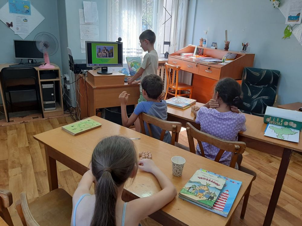 #дети_и_образование. Как прошла Всероссийская акция «Ночь кино 2024» в библиотеках города За 9 лет существования... #дети_и_образование. Как прошла Всероссийская акция «Ночь кино 2024» в библиотеках города За 9 лет существования...