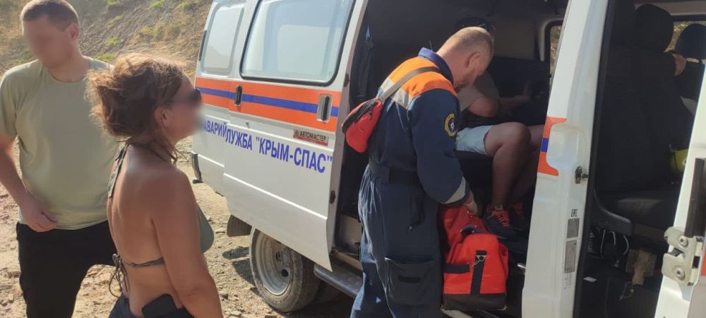 Спасатели ГКУ РК "КРЫМ-СПАС" оказали содействие при ликвидации последствий ДТП в ГО Судак Спасатели ГКУ РК "КРЫМ-СПАС" оказали содействие при ликвидации последствий ДТП в ГО Судак
