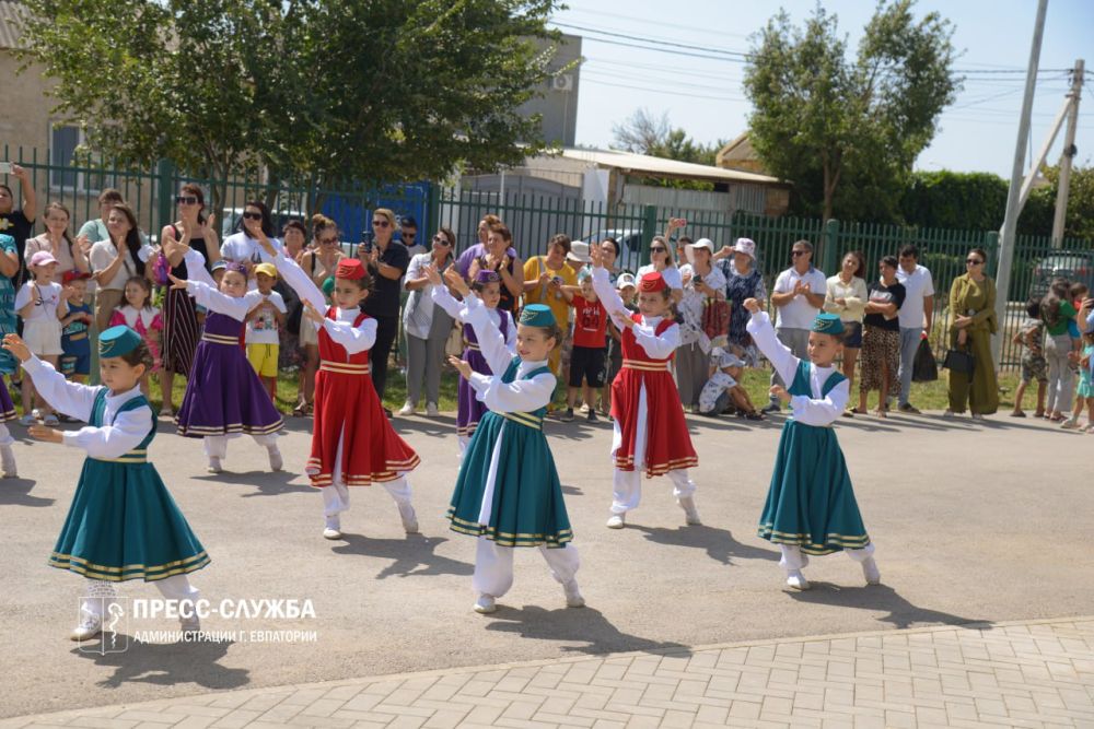 Новый детский сад на 135 мест открыли в Евпатории Новый детский сад на 135 мест открыли в Евпатории