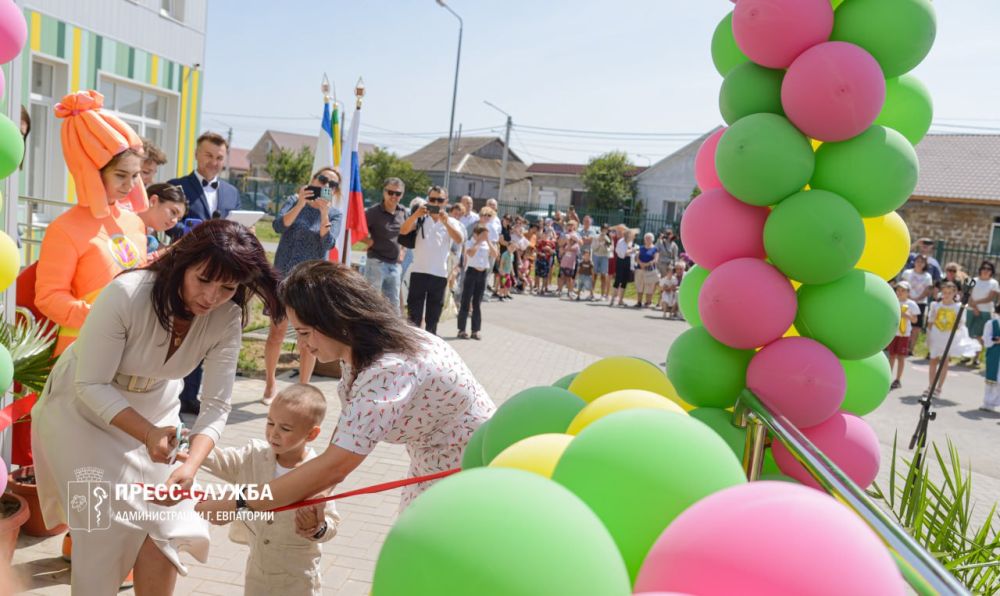 Новый детский сад на 135 мест открыли в Евпатории Новый детский сад на 135 мест открыли в Евпатории