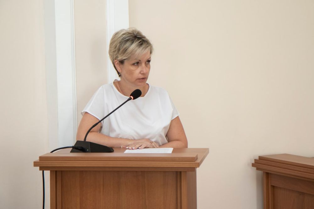 В Симферополе состоялось оперативно-хозяйственное совещание, в ходе которого руководители структурных подразделений отчитались о проделанной работе В Симферополе состоялось оперативно-хозяйственное совещание, в ходе которого руководители структурных подразделений отчитались о проделанной работе