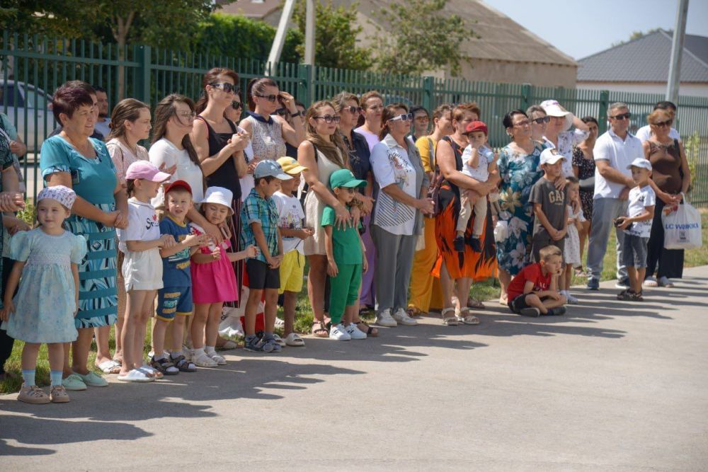 В микрорайоне "Исмаил-Бей" г. Евпатория состоялось торжественное открытие детского сада "Фидан" В микрорайоне "Исмаил-Бей" г. Евпатория состоялось торжественное открытие детского сада "Фидан"
