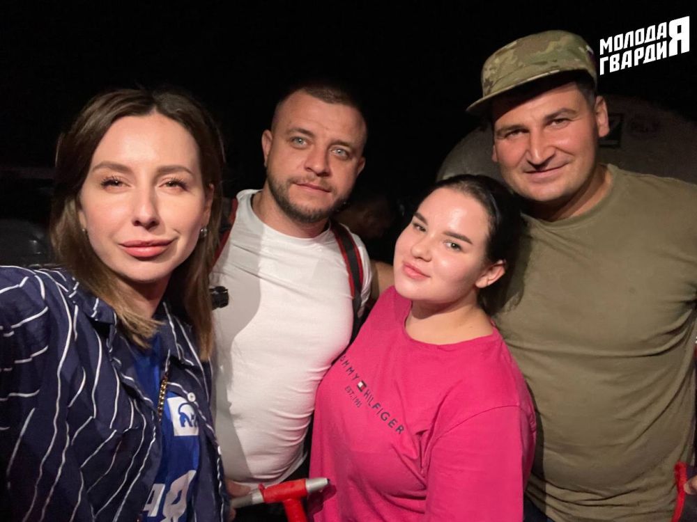 Молодогвардейцы Крыма присоединились к тушению лесного пожара в районе горы Тепе-Оба Молодогвардейцы Крыма присоединились к тушению лесного пожара в районе горы Тепе-Оба