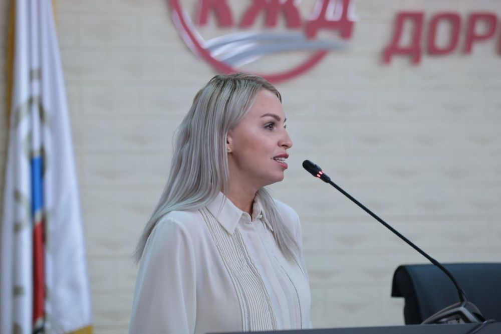 Владимир Константинов: Осмотрел производственные цеха завода «Фиолент» и встретился с трудовым коллективом предприятия Владимир Константинов: Осмотрел производственные цеха завода «Фиолент» и встретился с трудовым коллективом предприятия