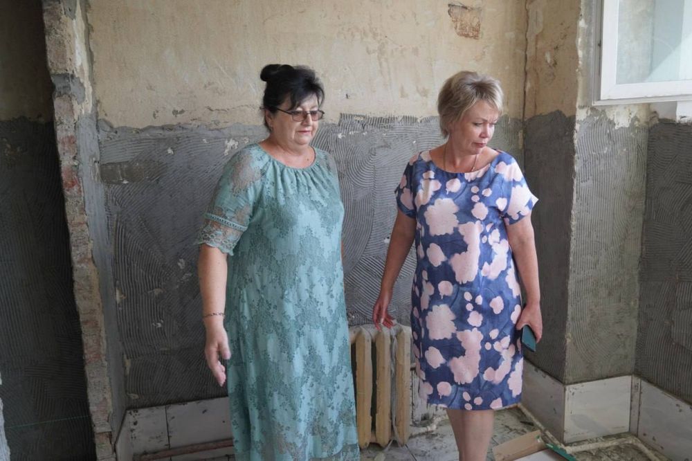 #дети_и_образование. Заместитель главы администрации города Ирина ИВАНОВА посетила школу № 2. Здесь запланирован ремонт... #дети_и_образование. Заместитель главы администрации города Ирина ИВАНОВА посетила школу № 2. Здесь запланирован ремонт...