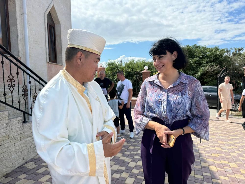 Александр Дудинов: 165 детей участников СВО из Черноморского района получили подарки в преддверии нового учебного года Александр Дудинов: 165 детей участников СВО из Черноморского района получили подарки в преддверии нового учебного года