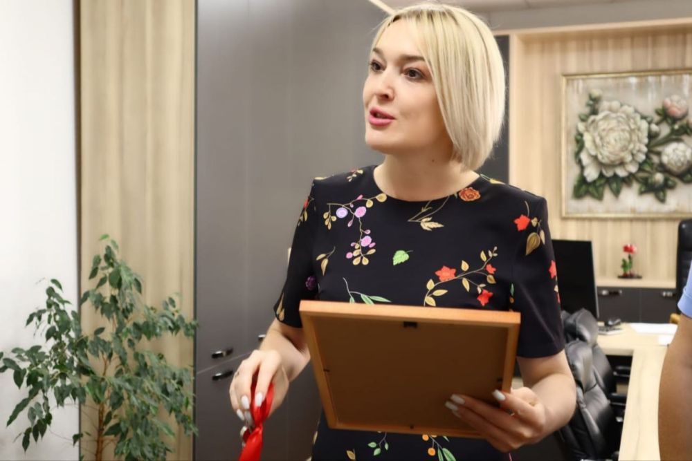 Инна Федоренко: Сегодня было, наверное, самое трогательное вручение ключей от квартиры за все время моей работы Инна Федоренко: Сегодня было, наверное, самое трогательное вручение ключей от квартиры за все время моей работы